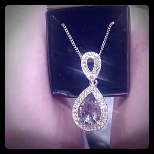New silver with silver pendent necklace